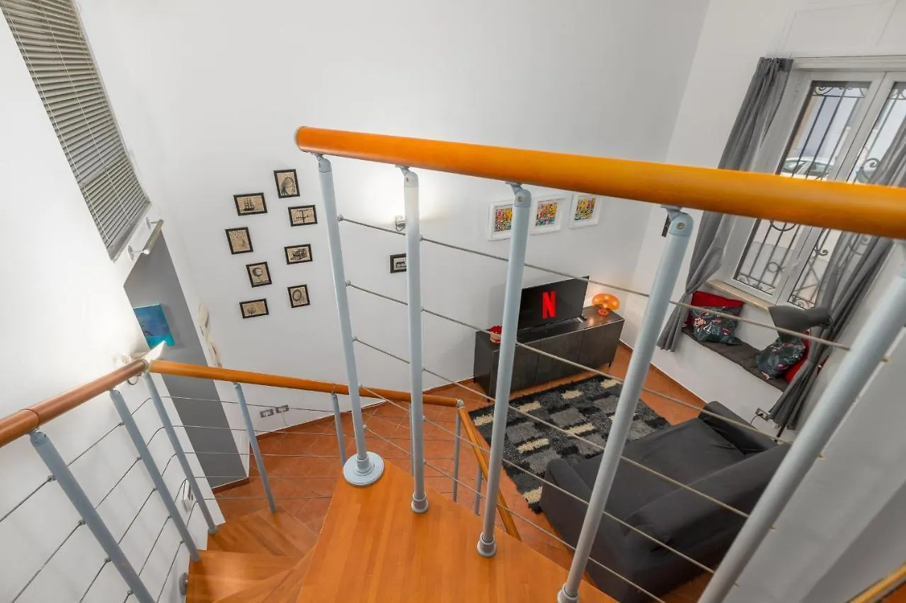 Navigli-DuomoLove Loft, Comfort ,Netflix, Wifi Appartamento Milano